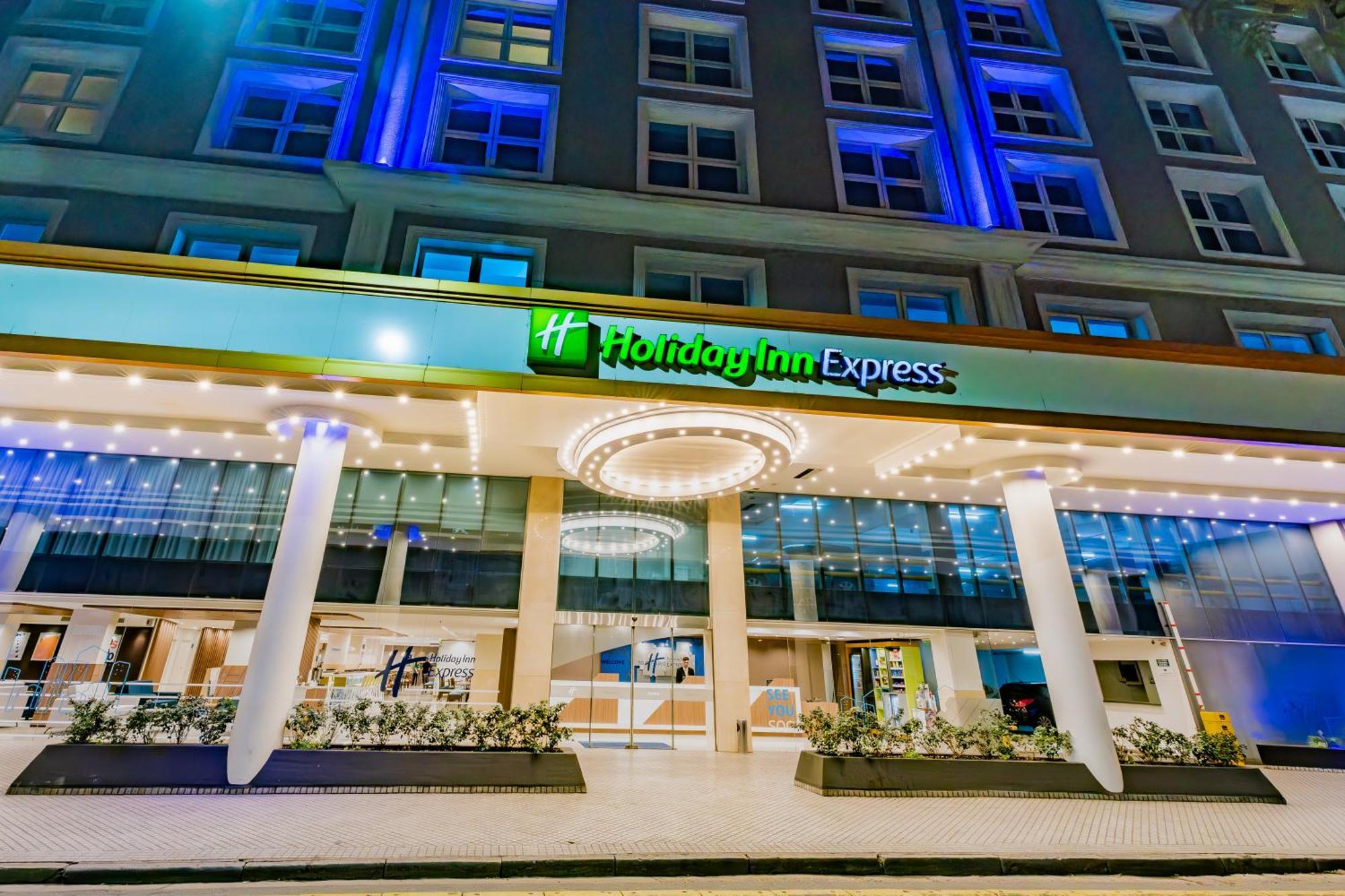 Holiday Inn Express Rosario By Ihg Екстериор снимка