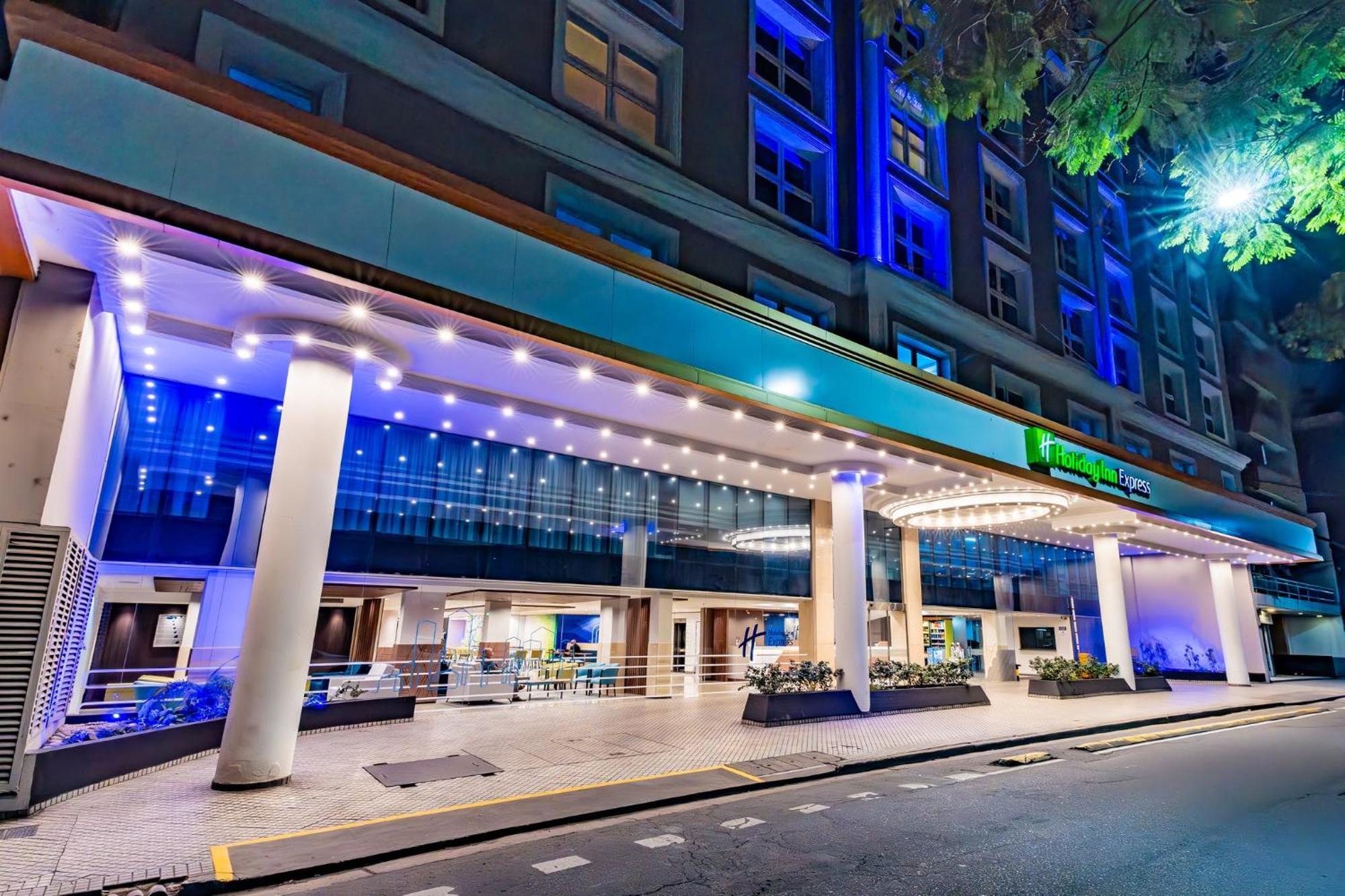 Holiday Inn Express Rosario By Ihg Екстериор снимка
