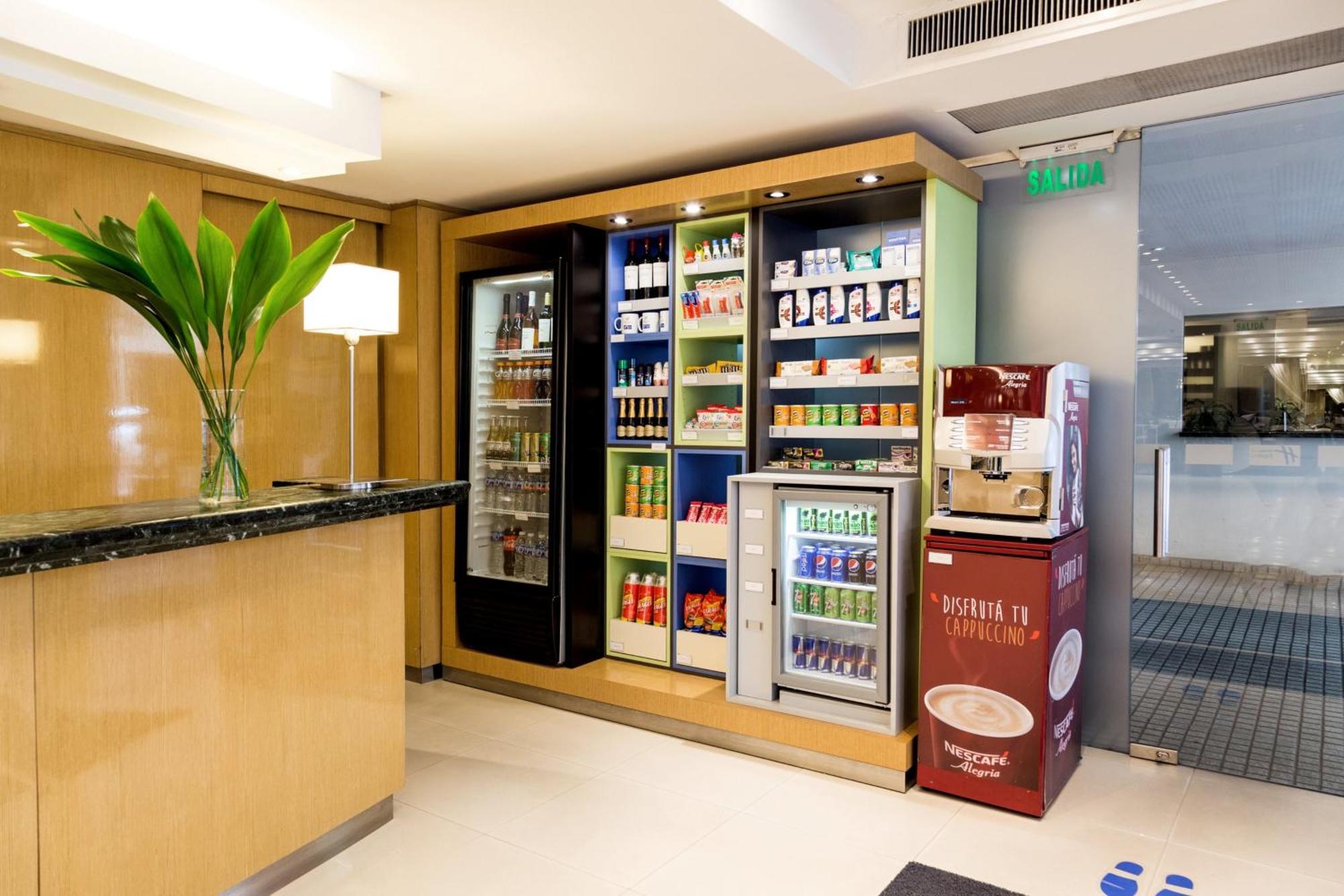 Holiday Inn Express Rosario By Ihg Екстериор снимка